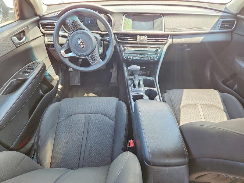2018 KIA OPTIMA LX — Фото 8 из 12