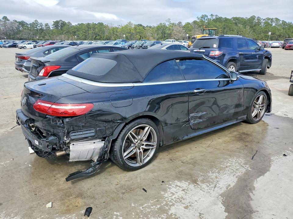 2018 MERCEDES-BENZ E 400 — Фото 3 из 12