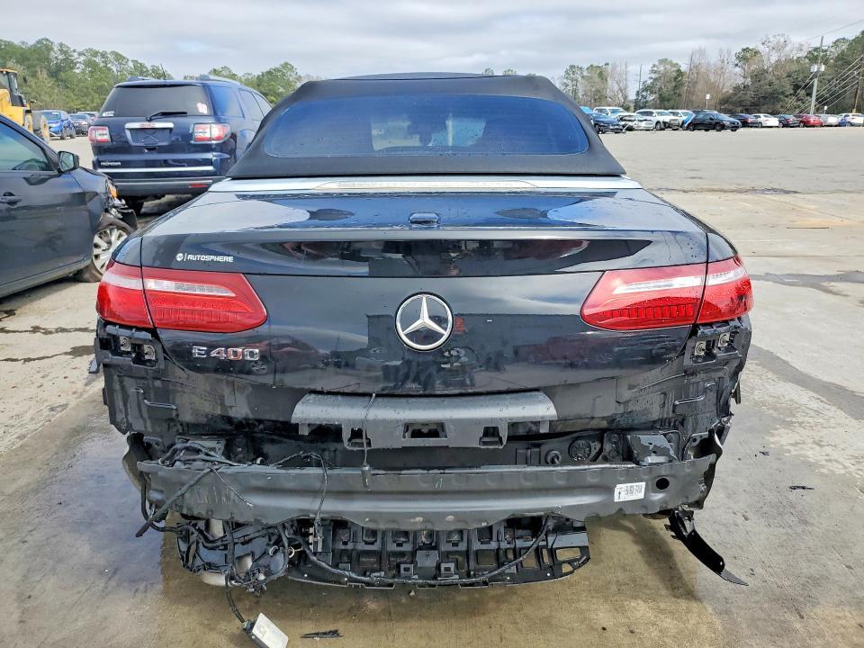 2018 MERCEDES-BENZ E 400 — Фото 6 из 12