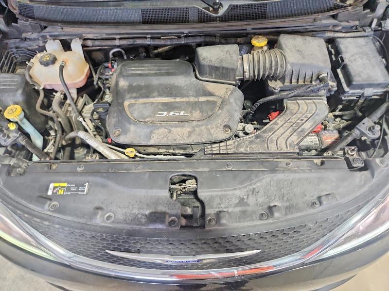 2018 CHRYSLER PACIFICA TOURING L PLUS — Фото 12 из 13