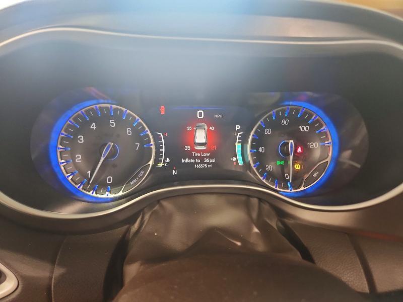 2018 CHRYSLER PACIFICA TOURING L PLUS — Фото 9 из 13
