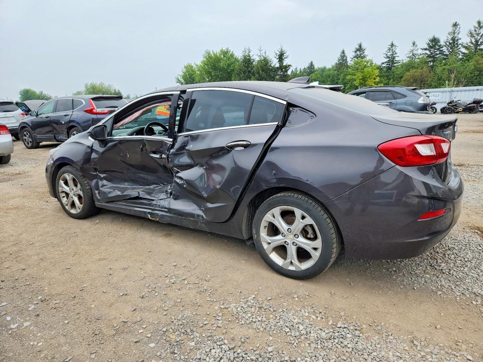 2017 CHEVROLET CRUZE PREMIER — Фото 2 из 12