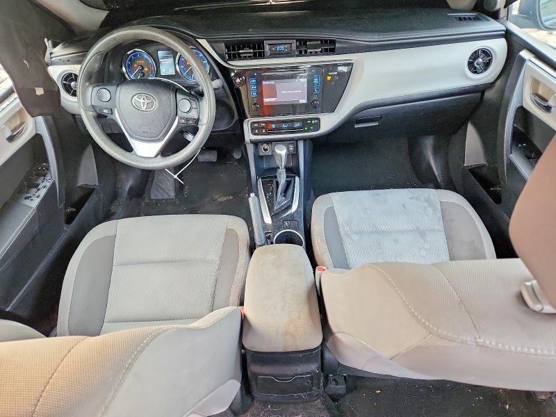 2T1BURHE4HC957864 2017 TOYOTA COROLLA photo no. 8