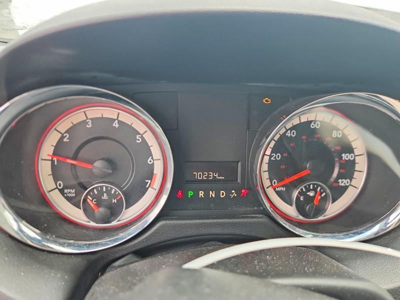 2017 DODGE GRAND CARAVAN SXT — Фото 9 из 13
