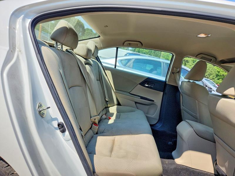 2017 HONDA ACCORD LX — Фото 10 из 12