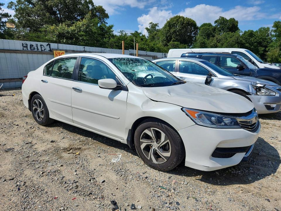 2017 HONDA ACCORD LX — Фото 4 из 12