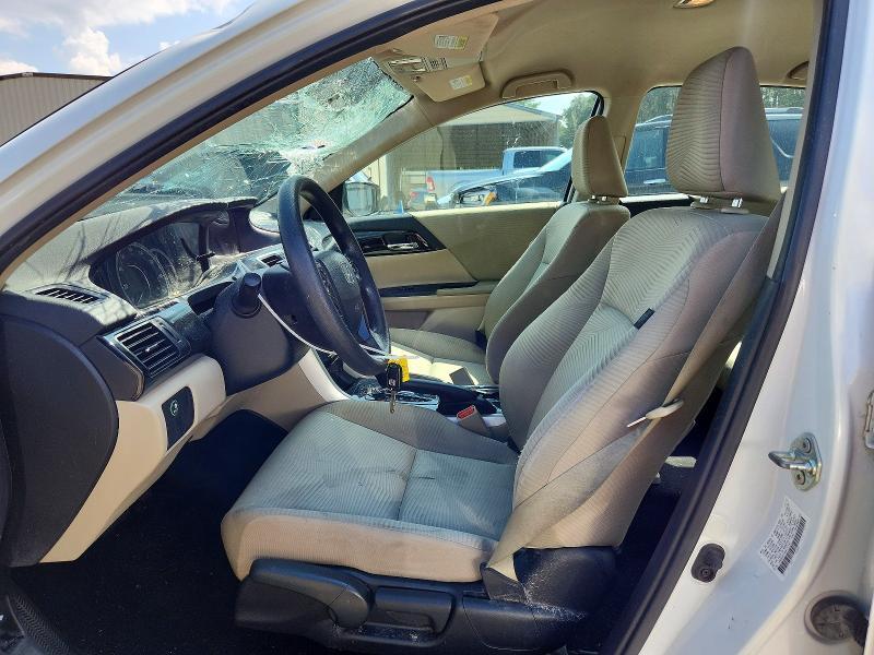 2017 HONDA ACCORD LX — Фото 7 из 12
