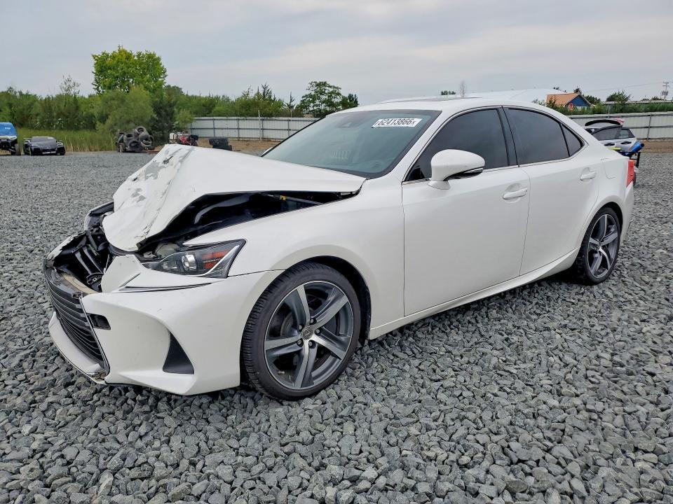 JTHCM1D26H5021189 2017 LEXUS IS photo no. 1