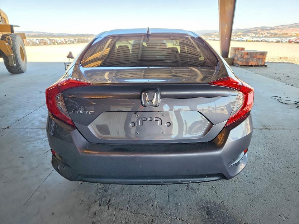 2017 HONDA CIVIC EX — Фото 6 из 12
