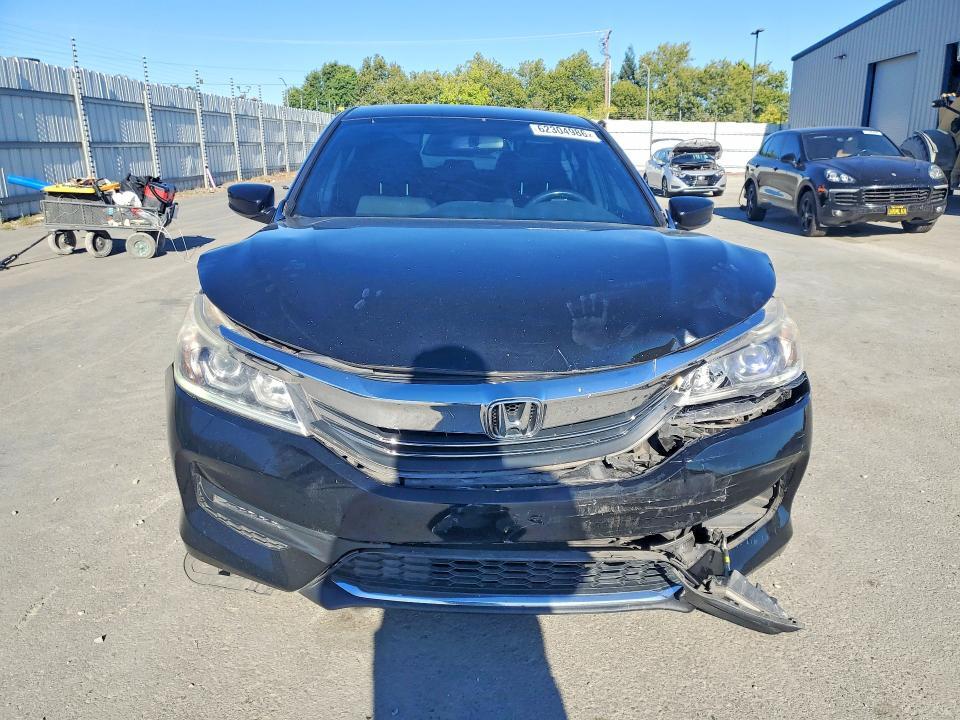 2017 HONDA ACCORD SPORT — Фото 5 из 12