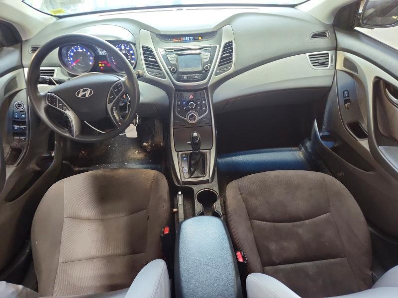 2016 HYUNDAI ELANTRA SE — Фото 8 из 12
