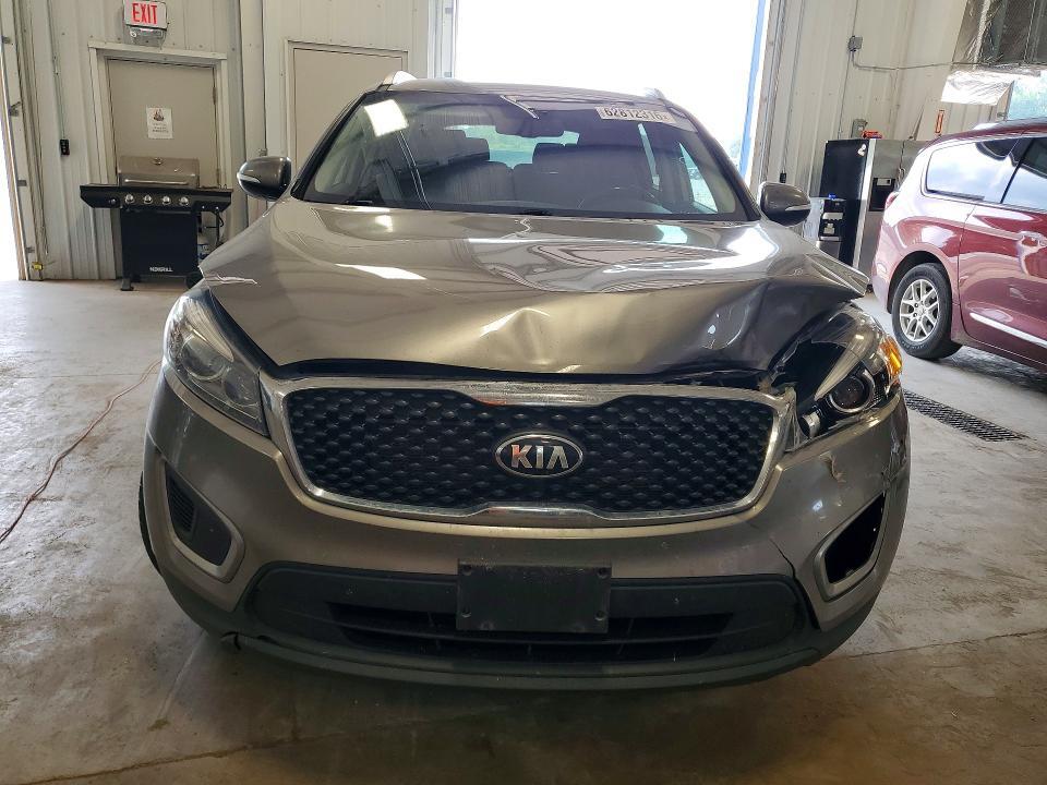 5XYPG4A32GG028574 2016 KIA SORENTO photo no. 5