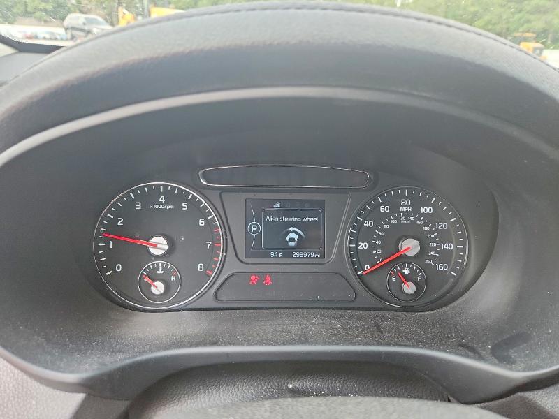 5XYPG4A32GG028574 2016 KIA SORENTO photo no. 9
