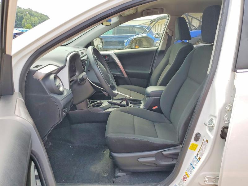 2016 TOYOTA RAV4 LE — Фото 7 из 14