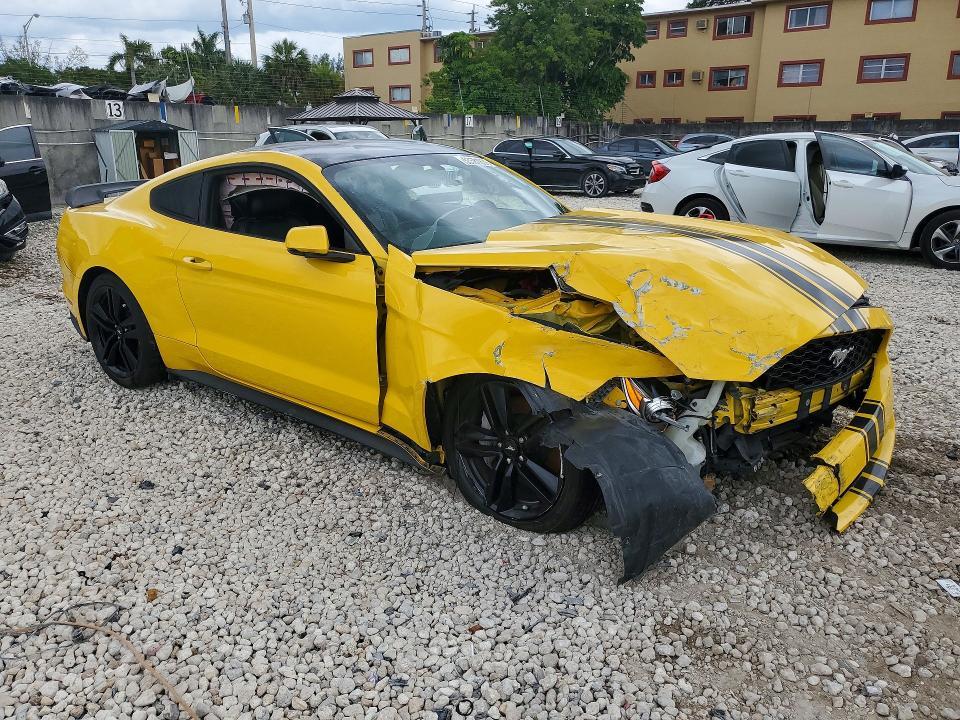 1FA6P8TH3G5265715 2016 FORD MUSTANG photo no. 4