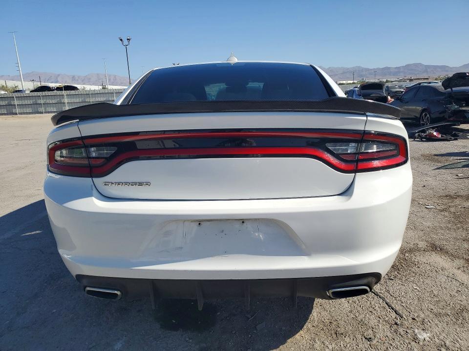 2016 DODGE CHARGER SXT — Фото 6 из 12