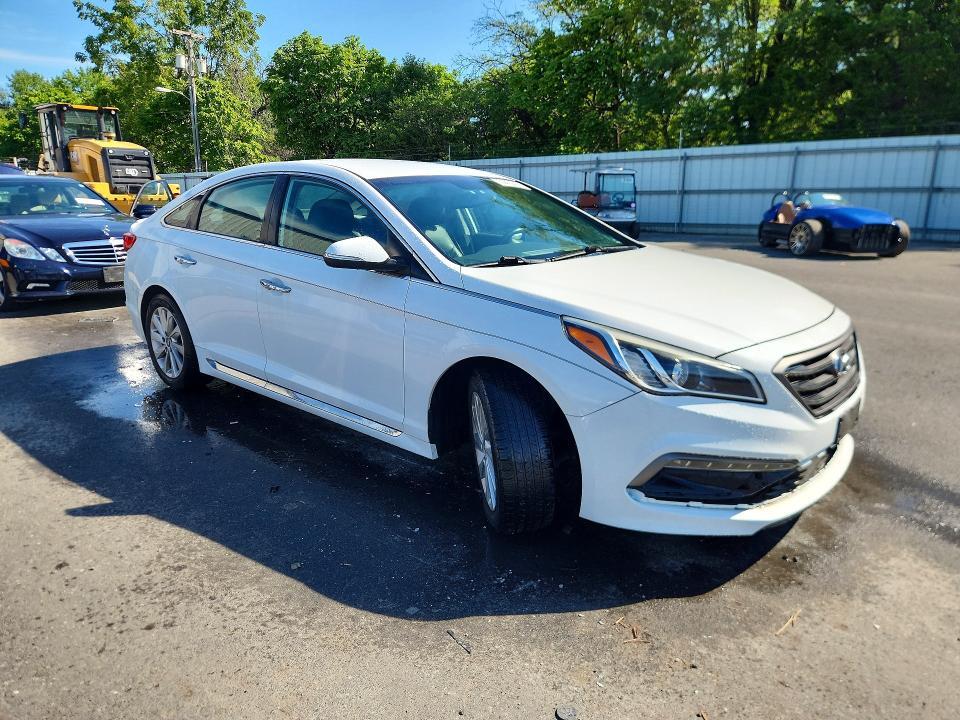 2015 HYUNDAI SONATA SPORT — Фото 4 из 12