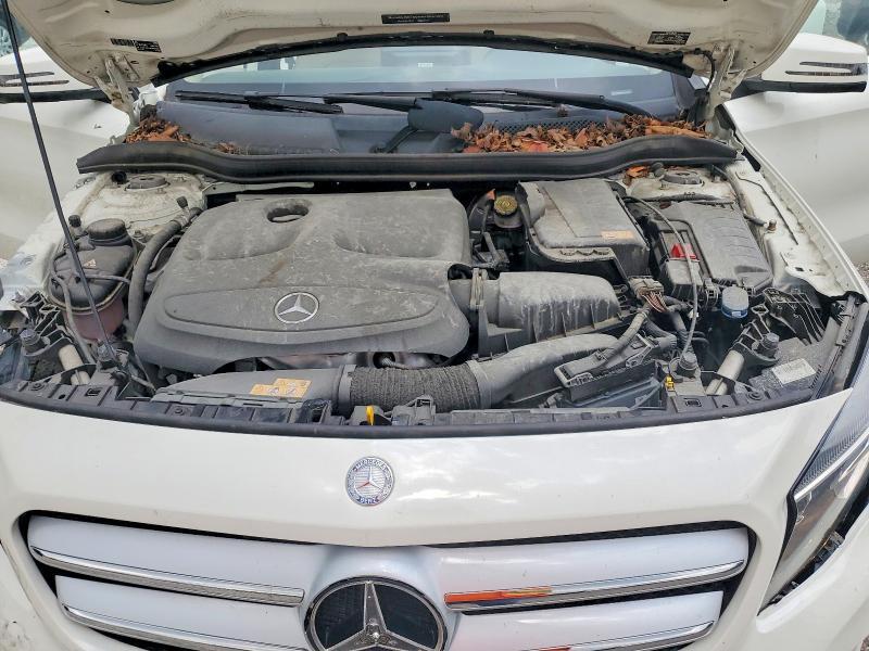 2015 MERCEDES-BENZ GLA 250 — Фото 11 из 13