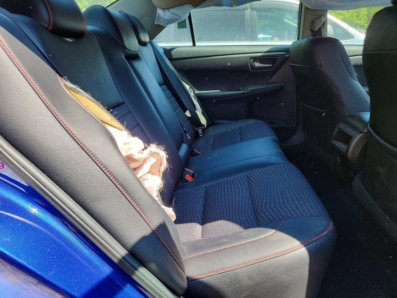 2015 TOYOTA CAMRY SE — Фото 10 из 12