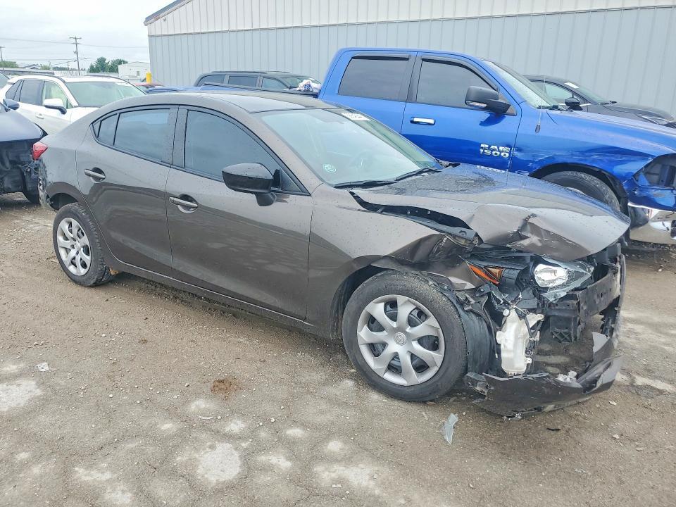 2015 MAZDA MAZDA 3 — Фото 4 из 13
