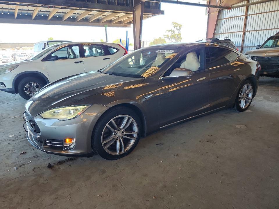 5YJSA1E19FF106387 2015 TESLA MODEL S photo no. 1