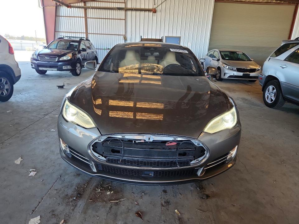 5YJSA1E19FF106387 2015 TESLA MODEL S photo no. 5