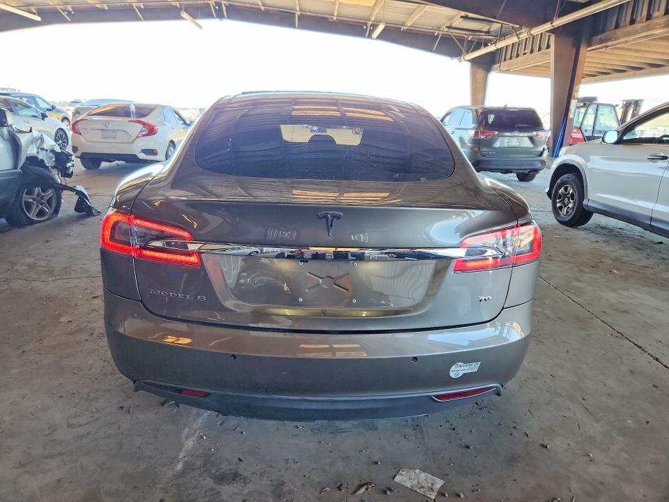 5YJSA1E19FF106387 2015 TESLA MODEL S photo no. 6