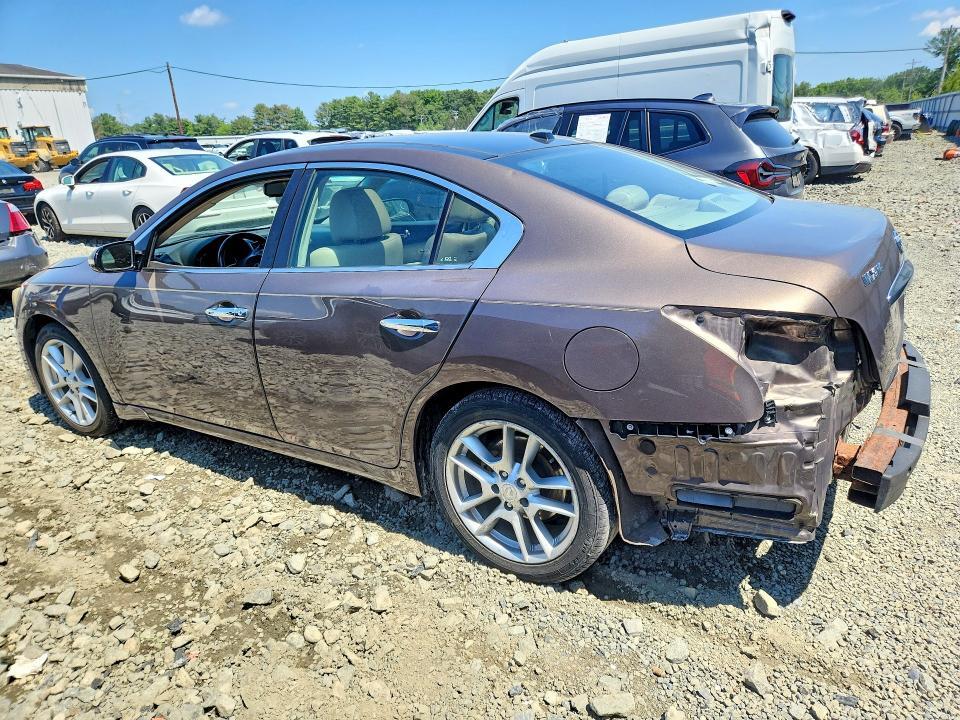 2012 NISSAN MAXIMA 3.5 S — Фото 2 из 13