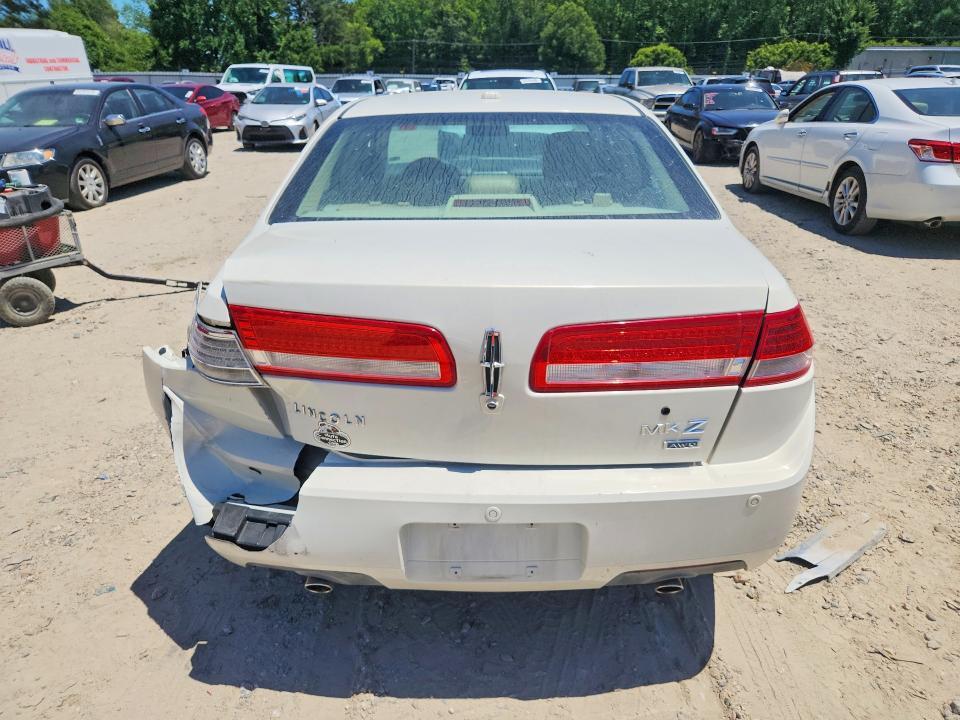 2012 LINCOLN MKZ — Фото 6 из 12