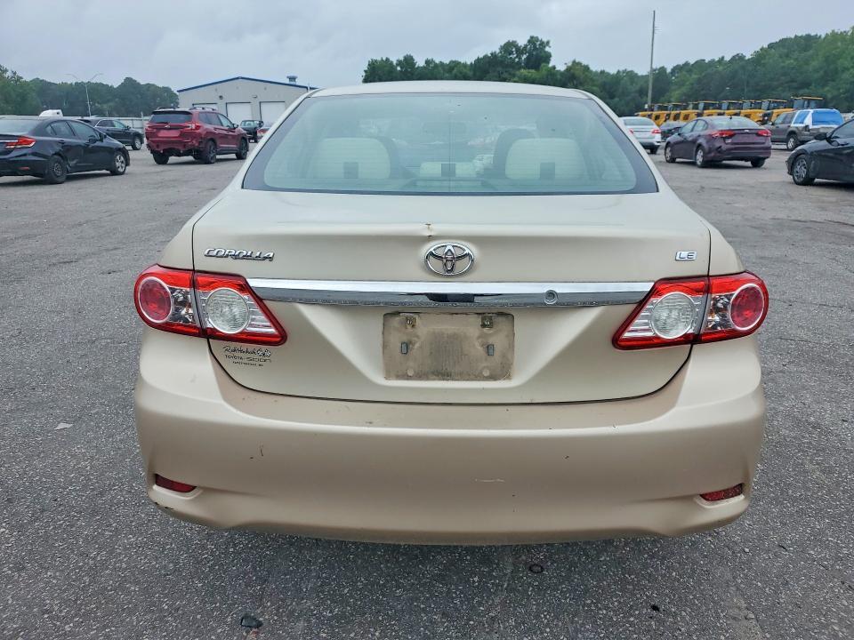 2012 TOYOTA COROLLA LE — Фото 6 из 12