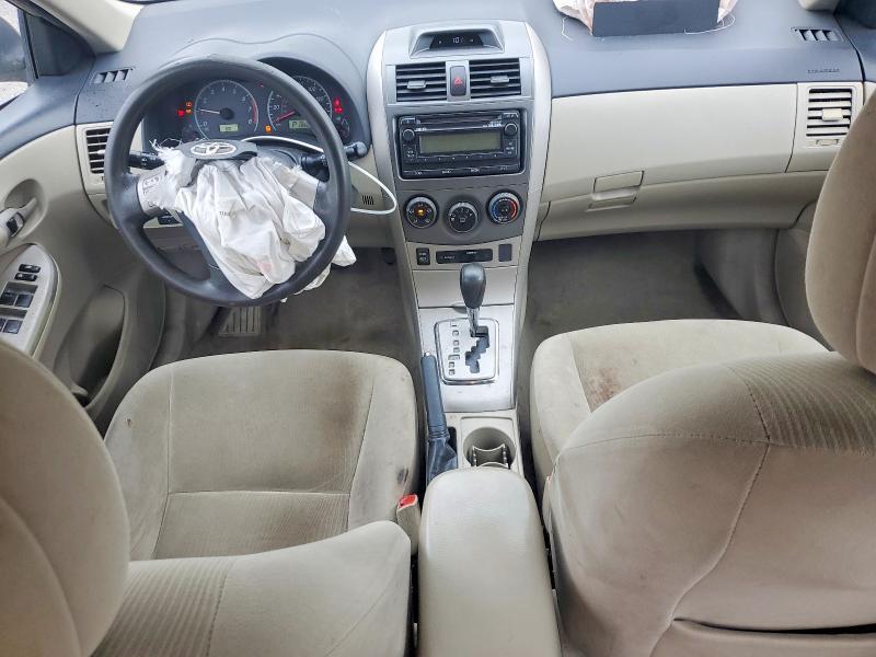 2012 TOYOTA COROLLA LE — Фото 8 из 12