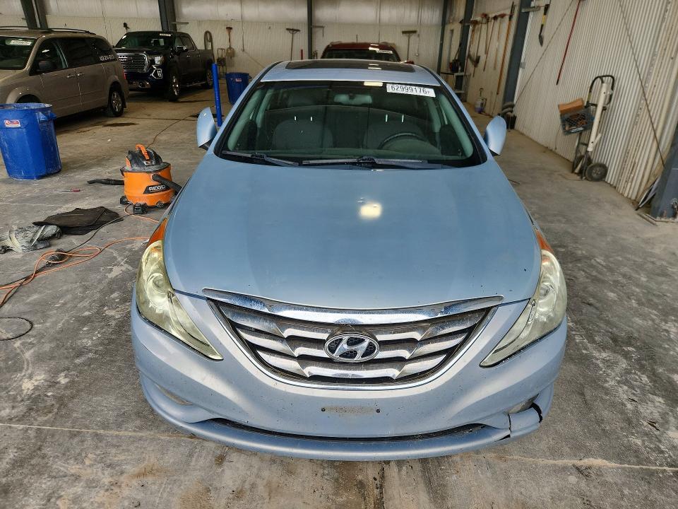 5NPEC4AC2CH424526 2012 HYUNDAI SONATA photo no. 5
