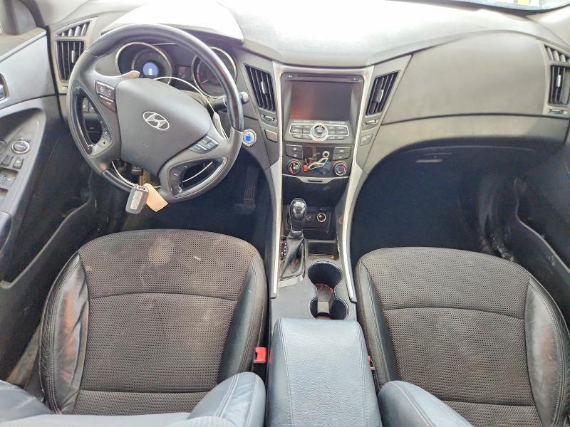 5NPEC4AC2CH424526 2012 HYUNDAI SONATA photo no. 8