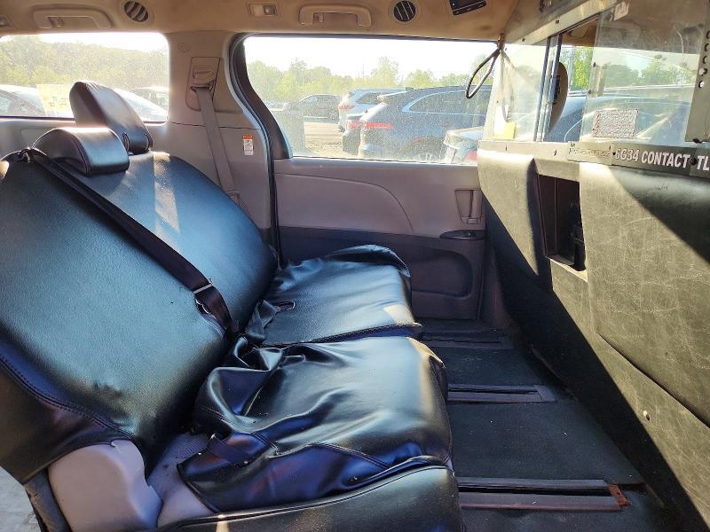 2016 TOYOTA SIENNA L 7-PASSENGER — Фото 11 из 13
