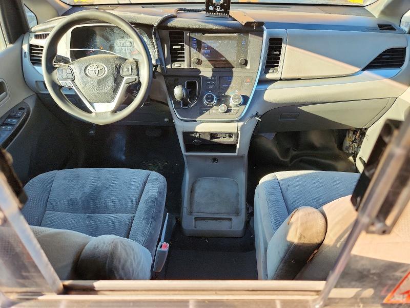 2016 TOYOTA SIENNA L 7-PASSENGER — Фото 8 из 13