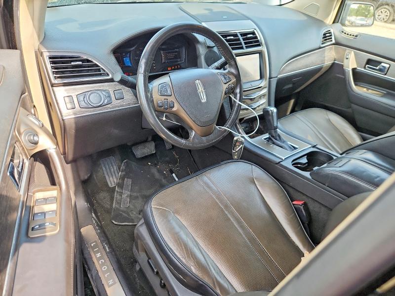 2011 LINCOLN MKX — Фото 8 из 13