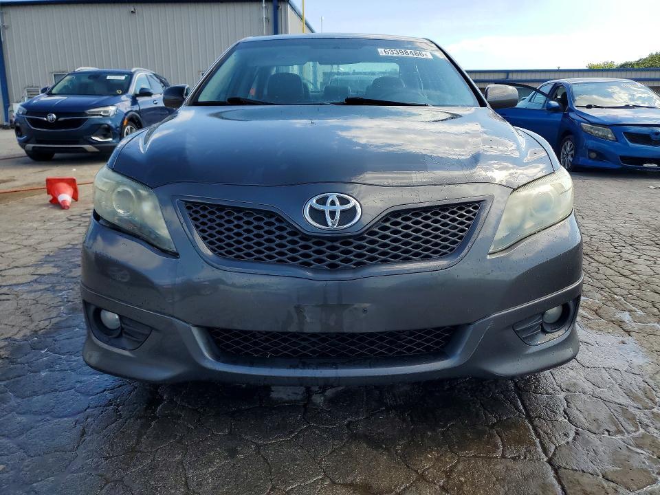 2011 TOYOTA CAMRY SE V6 — Фото 5 из 12