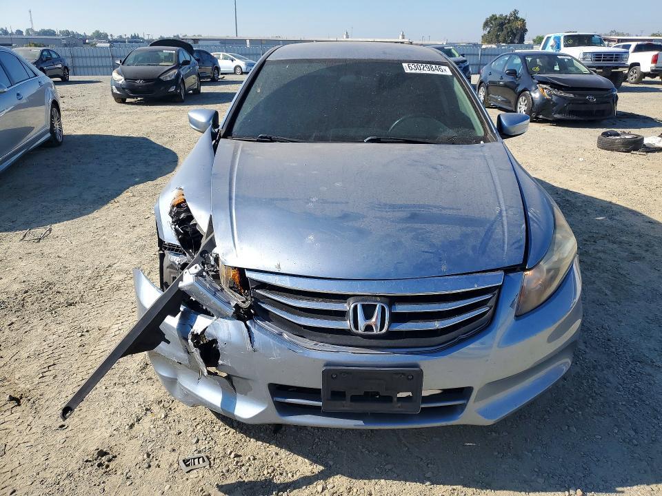 2011 HONDA ACCORD LXP — Фото 5 из 12