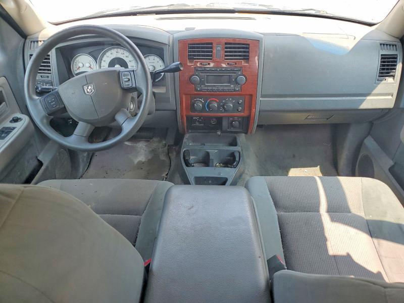 2005 DODGE DAKOTA SLT — Фото 8 из 12