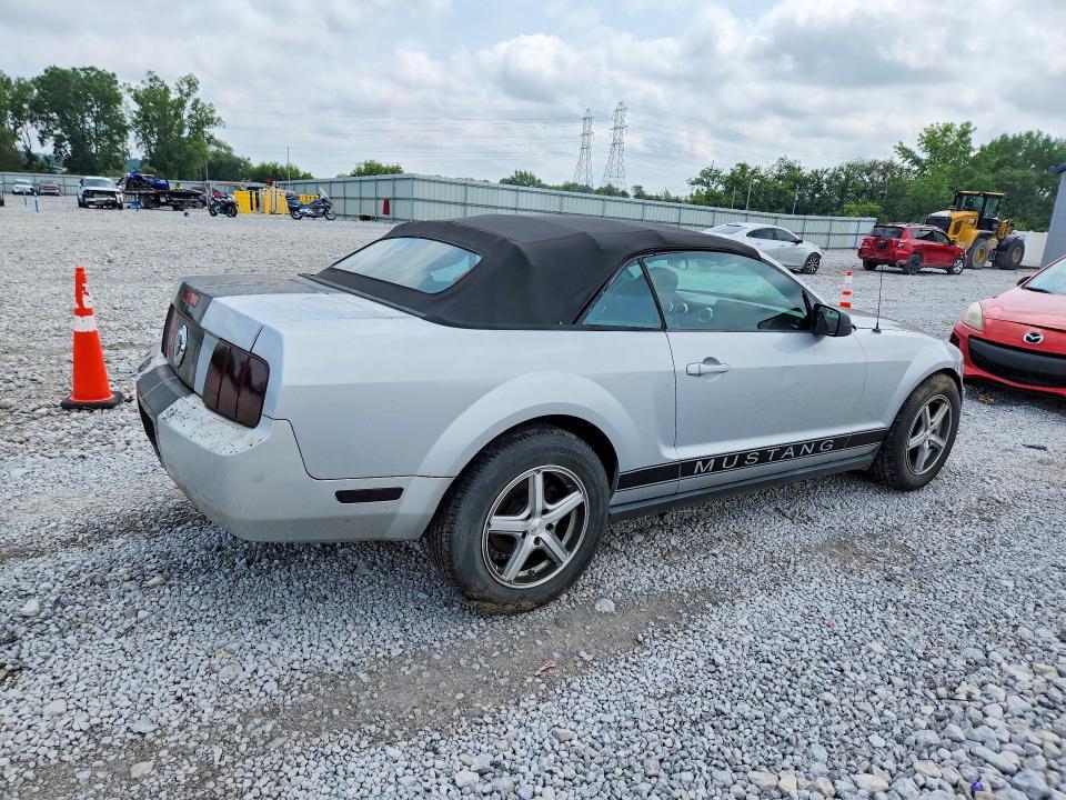 2005 FORD MUSTANG — Фото 3 из 12