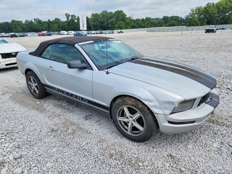 2005 FORD MUSTANG — Фото 4 из 12