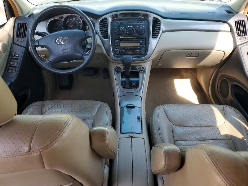 2003 TOYOTA HIGHLANDER LIMITED — Фото 8 из 13