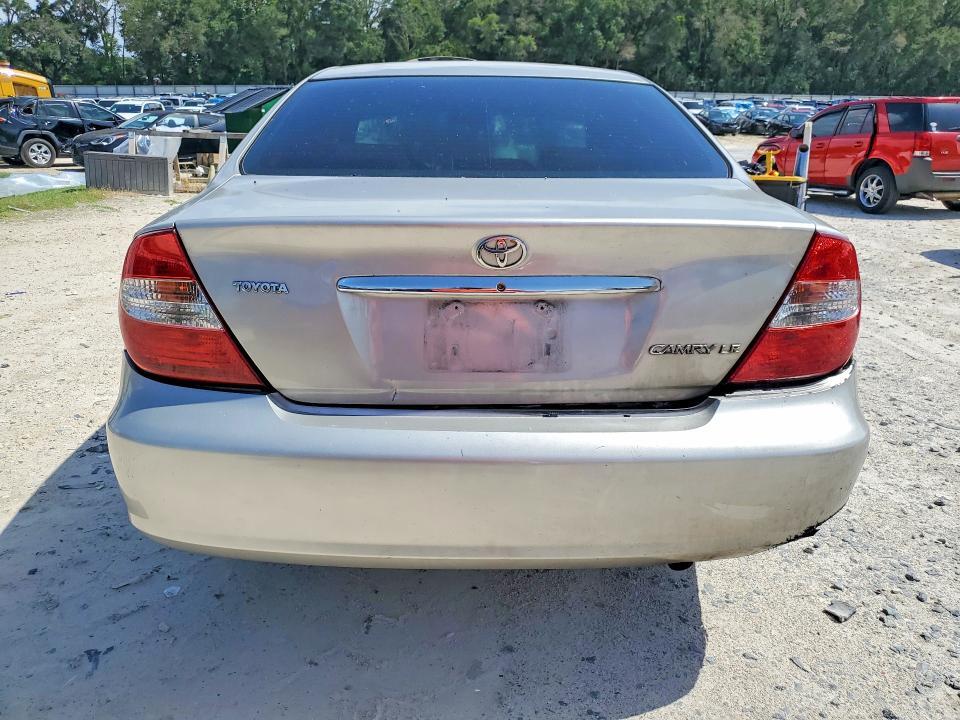 2002 TOYOTA CAMRY LE — Фото 6 из 12