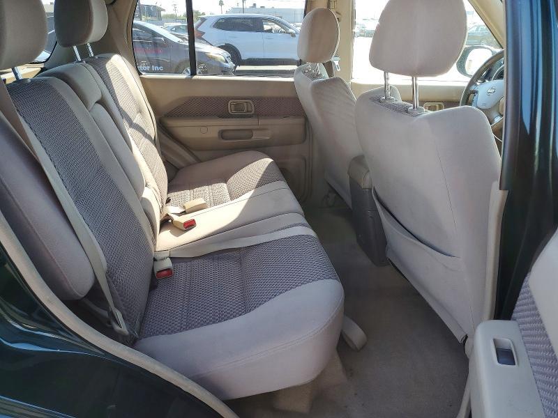 2002 NISSAN PATHFINDER SE — Фото 11 из 13