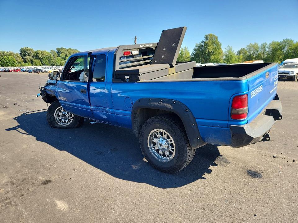 3B7KF2362XG141919 1999 DODGE RAM 2500 photo no. 2
