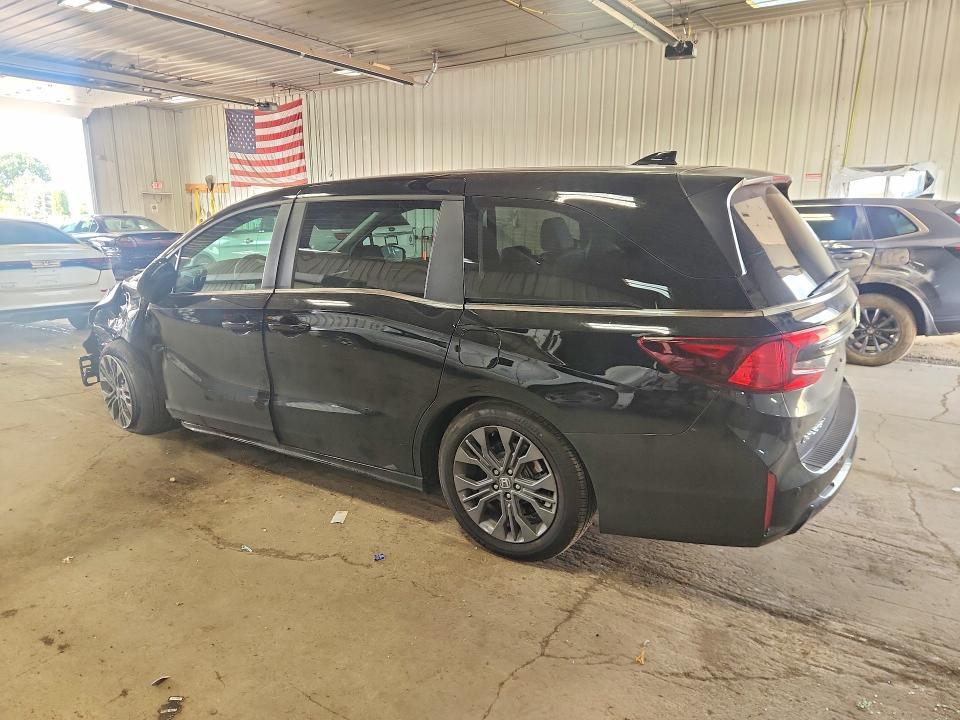 2026 HONDA ODYSSEY TOURING — Фото 2 из 14