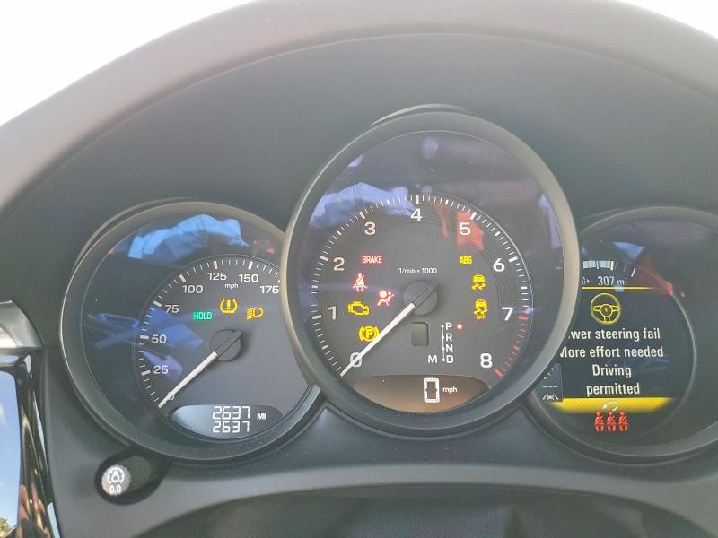 2026 PORSCHE MACAN BASE — Фото 9 из 12