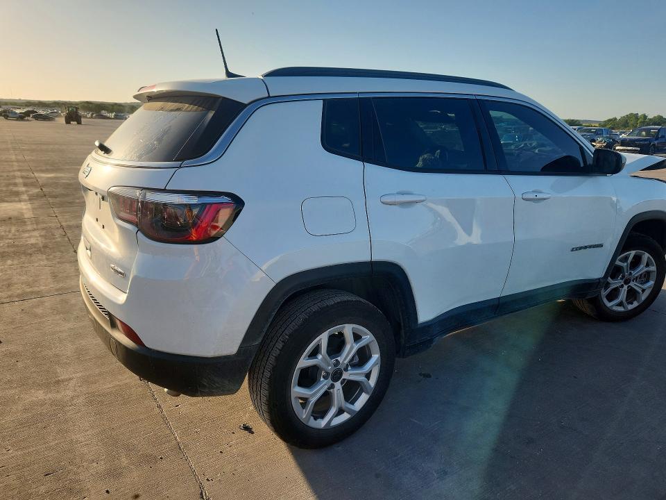 3C4NJDBN4TT189259 2026 JEEP COMPASS photo no. 3