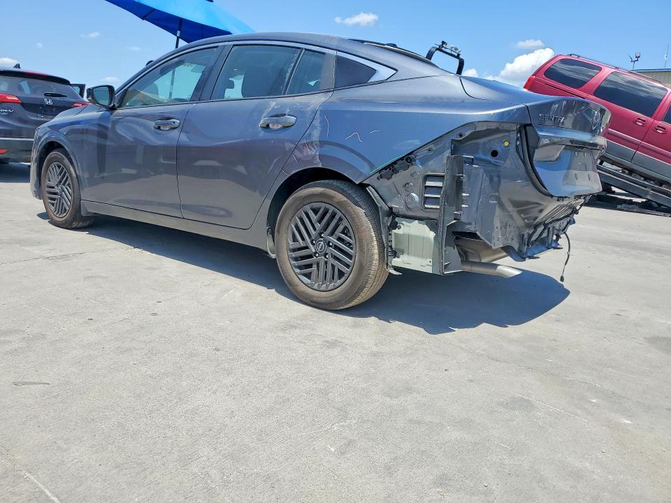 2026 NISSAN SENTRA SV — Фото 2 из 12