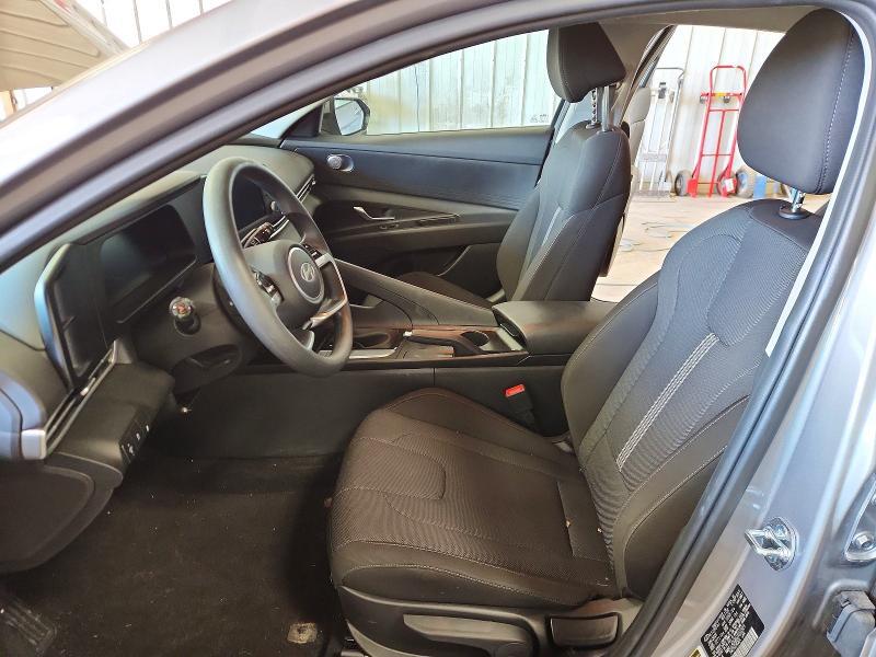 2025 HYUNDAI ELANTRA SE — Фото 7 из 12